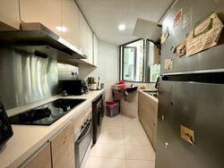 Eight Courtyards (D27), Condominium #559700111